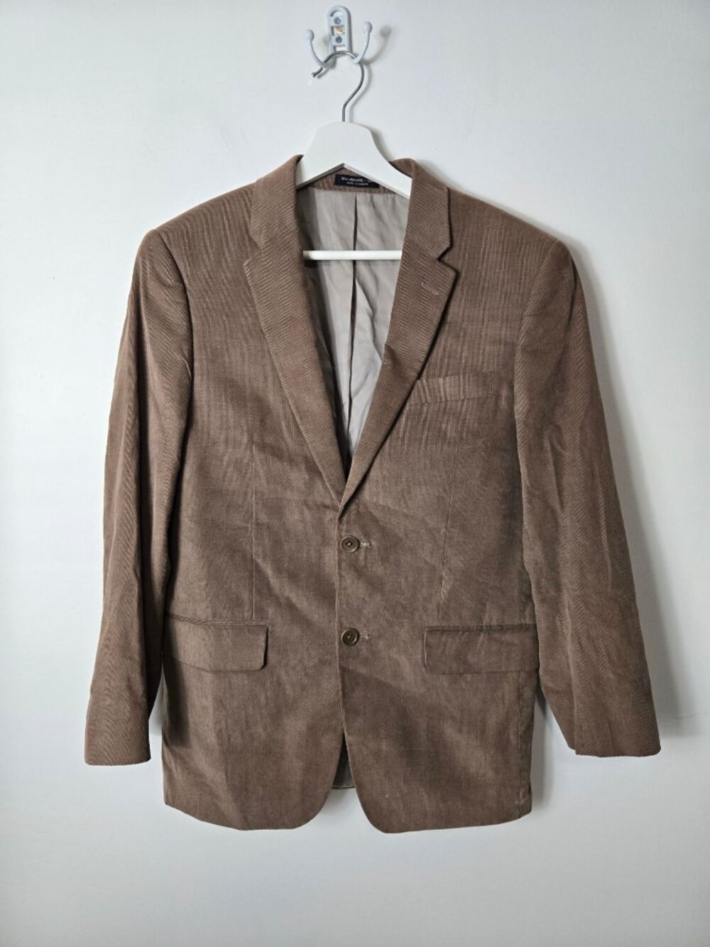 John Varvatos Brown Fine Whale Corduroy Sport Coat Size 38S Blazer Cotton